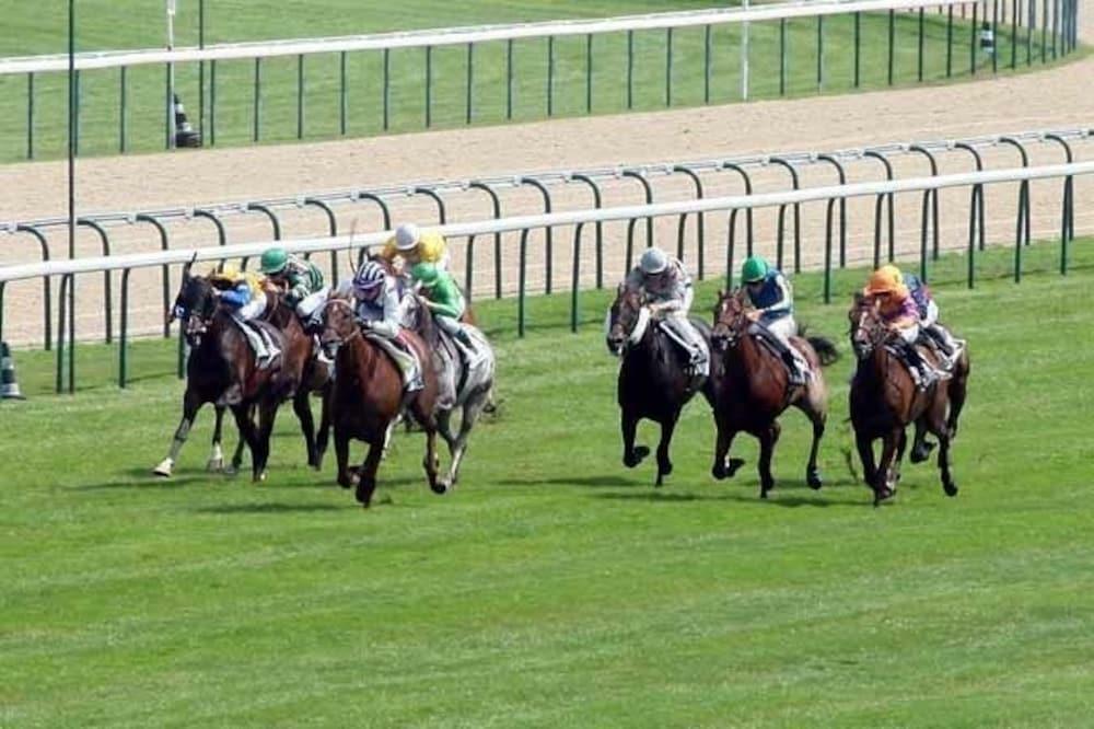 Premiere Classe Deauville Touques Exterior photo